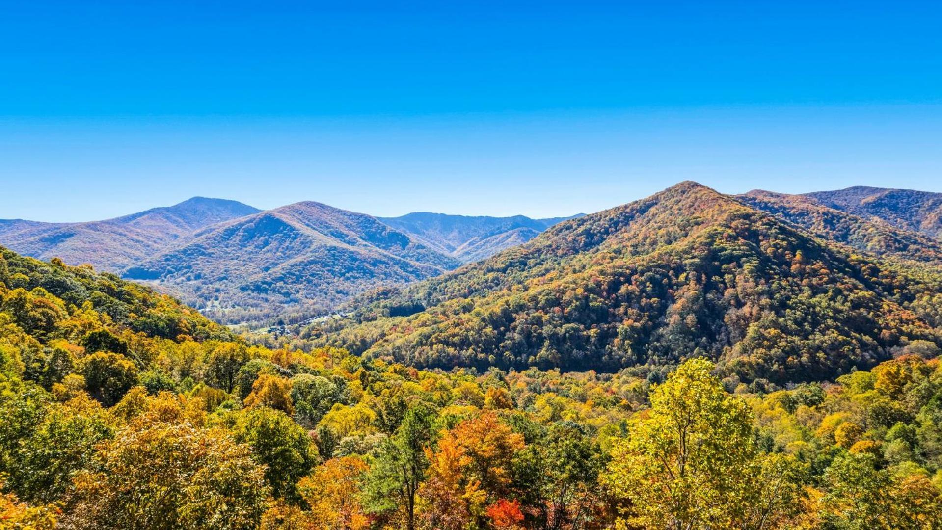 Maggie Valley Cabin With Beautiful Mountain Views, Hottub, Pet Friendly, Gameroom, Fireplace Zewnętrze zdjęcie